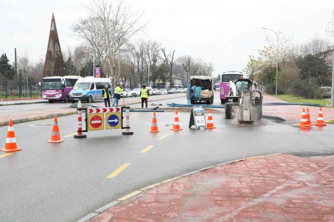 Çarşı’dan Serdivan’a Gidecek Sürücüler Artık Bu Güzergahı Kullanacak
