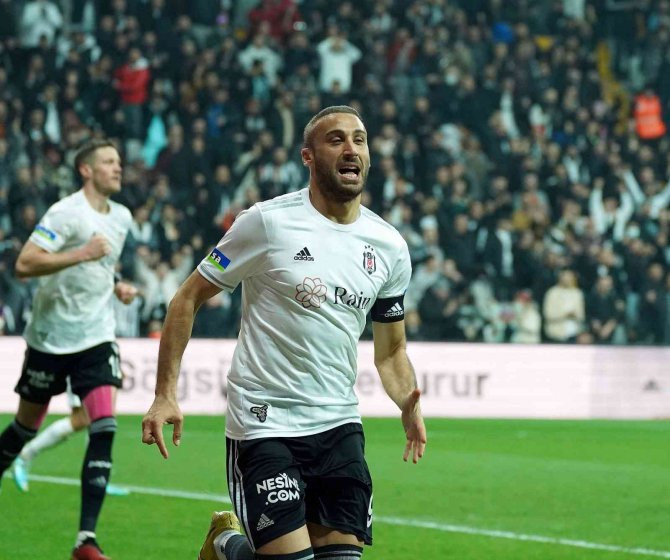 Spor Toto Süper Lig: Beşiktaş: 2 - Kasımpaşa: 0 (İ̇lk Yarı)