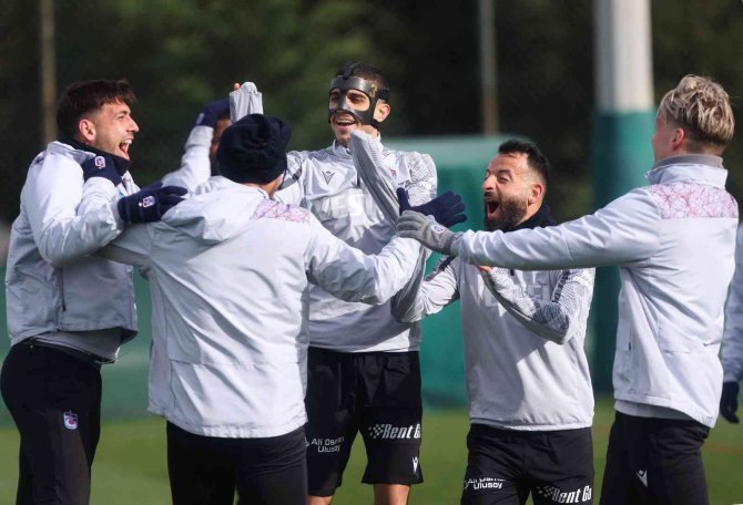 Trabzonspor, Alanyaspor Maçı Hazırlıklarını Sürdürdü