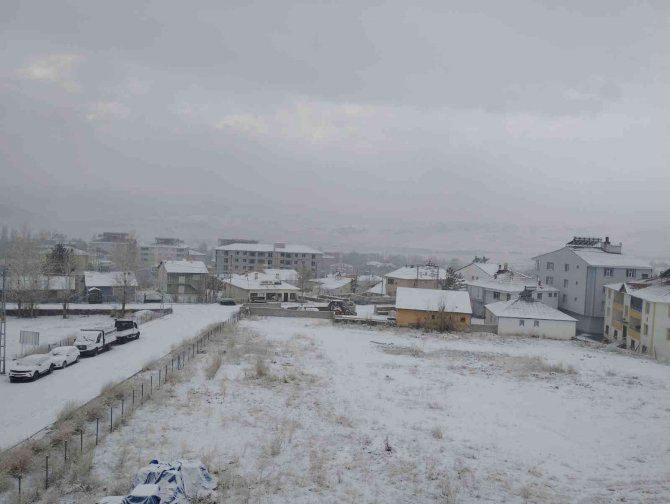 Varto’da Kar Yağışı