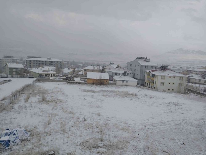 Varto’da Kar Yağışı