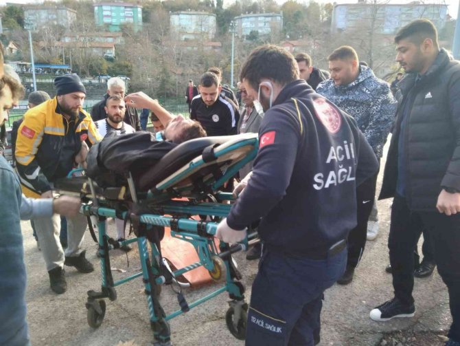 Oyuncunun Dili Boğazına Kaçtı, Ölümden Döndü