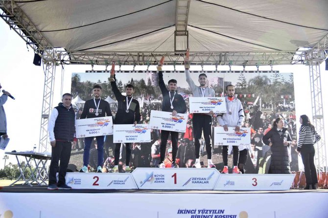 Adana Kurtuluş Yarı Maratonu’nda Birinciler Kenya’dan