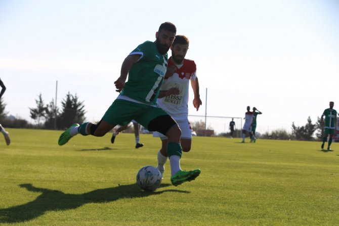 Efeler 09 Sfk, Son Hazırlık Maçından Galibiyetle Ayrıldı