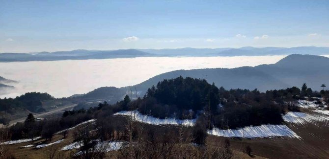 Mudurnu’da Sisle Oluşan Manzara Hayran Bıraktı