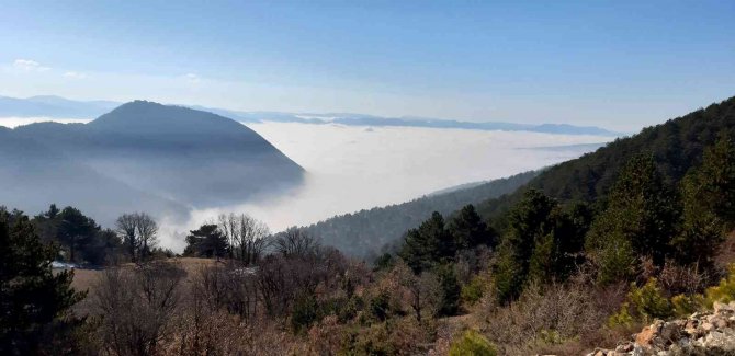 Mudurnu’da Sisle Oluşan Manzara Hayran Bıraktı