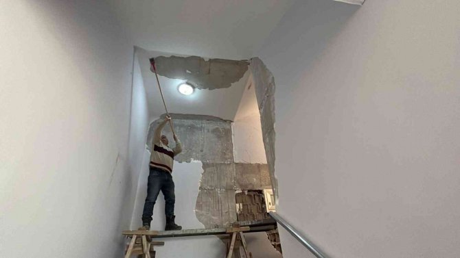 Deprem Sonrası Ustaların Tadilat Yoğunluğu