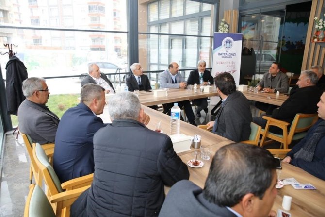 Güder: “İ̇lçemizde Tarihi Çalışmalara İmza Atıyoruz”