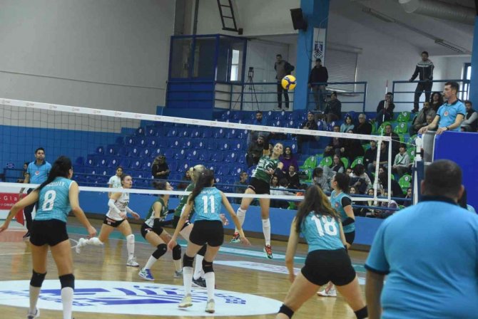 Bodrum’un İ̇ncileri Şampiyonluk Yolunda Önemli Galibiyet Aldı