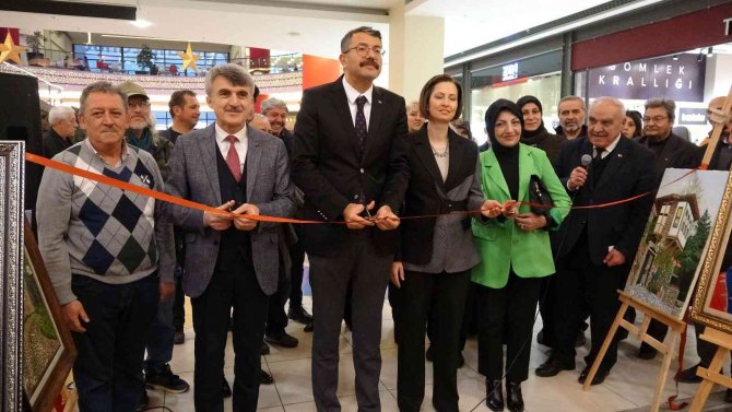 Kütahyalı Sanatçılardan ’2023’e Merhaba’ Sergisi