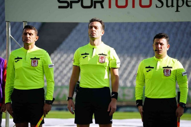 Spor Toto Süper Lig: Fatih Karagümrük: 1 - Konyaspor: 0 (Maç Devam Ediyor)