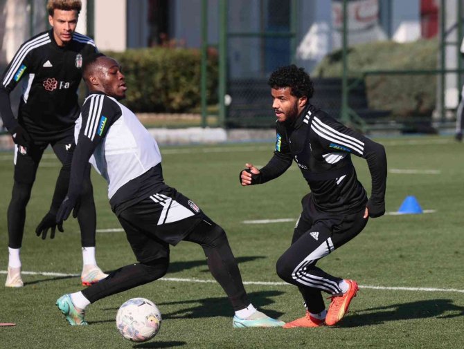 Beşiktaş’ta Konyaspor Mesaisi Başladı