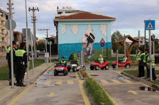 Yalova Belediyesi Ulaşımda Alternatif Çözümler Üretti