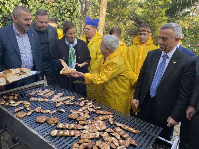 Ak Parti Milletvekili Ünal: “Ak Parti Milletin Partisidir, Her Zaman Seçime Hazırdır”