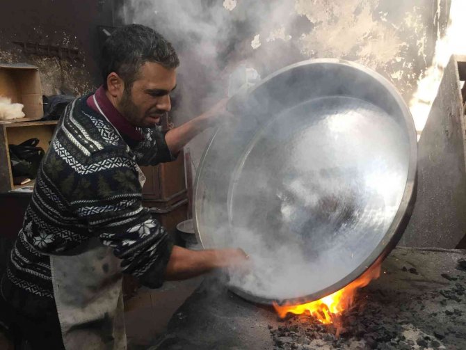 7 Kuşaktır Kalaycılar: Yaşar Usta Mesleğin Son Temsilcisi