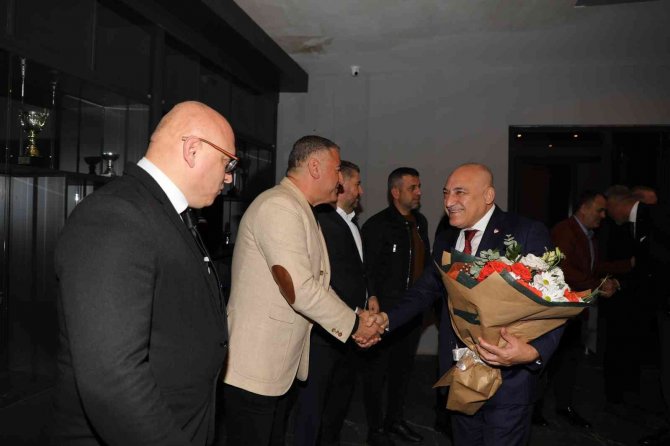 Tff Başkanı Büyükekşi Akademi Projesi’ni Anlattı