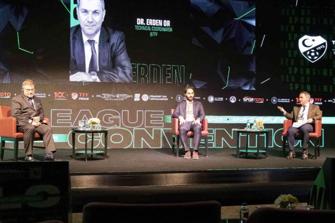 Hamit Altıntop: “Yalnızca Futbolcu Değil, Teknik Adamlarımız Da Yurt Dışında Çalışmalı”