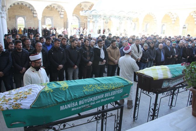 Elim Kazada Yaşamını Yitiren Abla-kardeş Son Yolculuğuna Uğurlandı