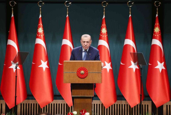 Cumhurbaşkanı Erdoğan: “Otoyol Ve Köprü Hizmetlerinin Fiyatlarında Yıl Boyu Herhangi Bir Artışa Gidilmeyecek”