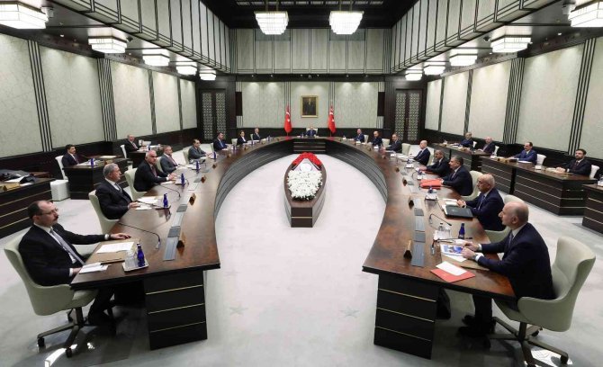 Cumhurbaşkanlığı Kabinesi, Cumhurbaşkanı Recep Tayyip Erdoğan Başkanlığında Beştepe’de Toplandı.