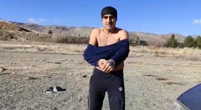 Eksi 5 Derecede Göle Girdi