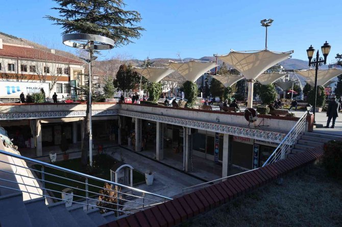 37 Yıllık Yeraltı Çarşısı Yeniden Hayat Bulacak