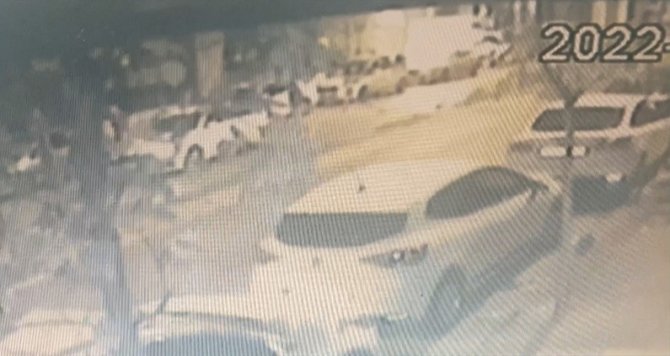 İ̇stanbul’da 2 Buçuk Dakikada 200 Bin Liralık Market Soygunu Kameraya Yansıdı