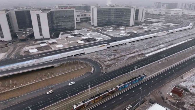 Başkan Büyükkılıç: "Yeni Tramvay Ağımız Kayseri’mize Çok Yakıştı"