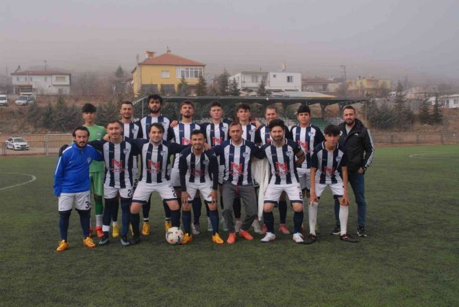 Yahyalı Gençlerbirliği: 1- Belsinspor: 4