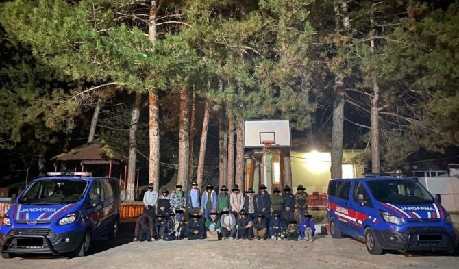 Kırklareli’de 1 Yılda 8 Bin 800 Kaçak Göçmen Yakalandı