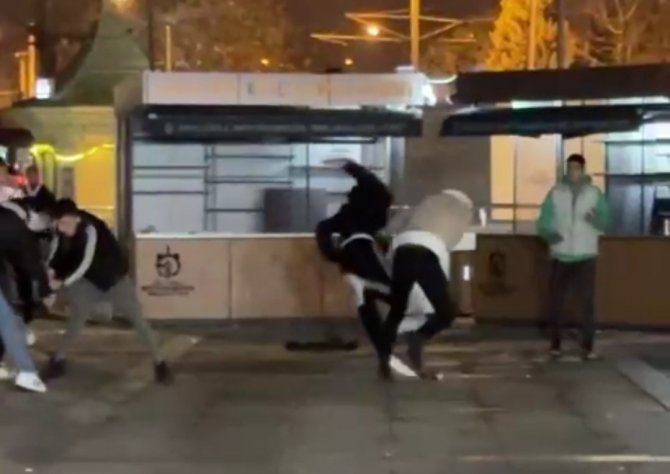 2 Kişinin Bıçaklandığı Kavganın Şüphelisi Tutuklandı