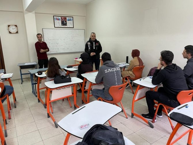 En İ̇yi Narkotik Polisi Anne Projesini Anlattılar