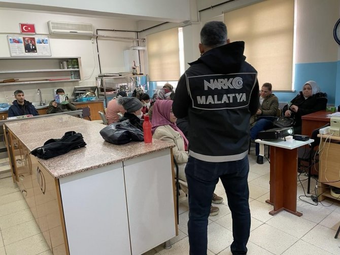 En İ̇yi Narkotik Polisi Anne Projesini Anlattılar