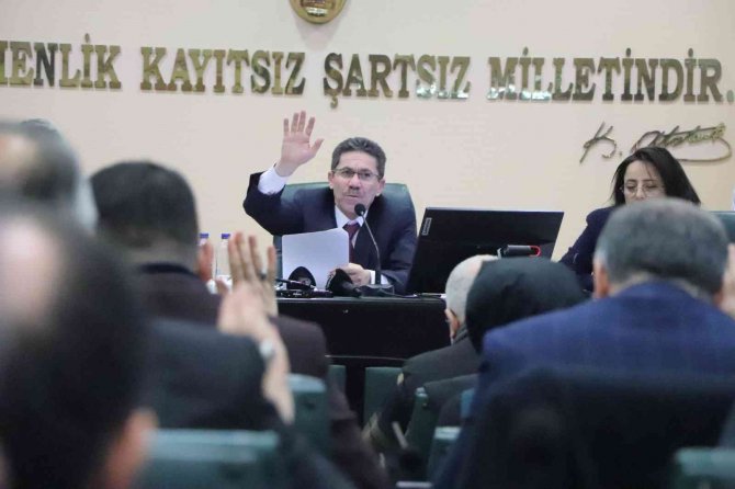 Samsun Meclisi Toplandı, 40 Madde Komisyonlara Havale Edildi