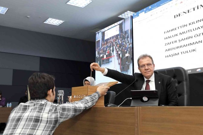 Seçer: "Cumhuriyetimizin 100. Yılında Daha Nice Yatırımları Hayata Geçireceğiz"