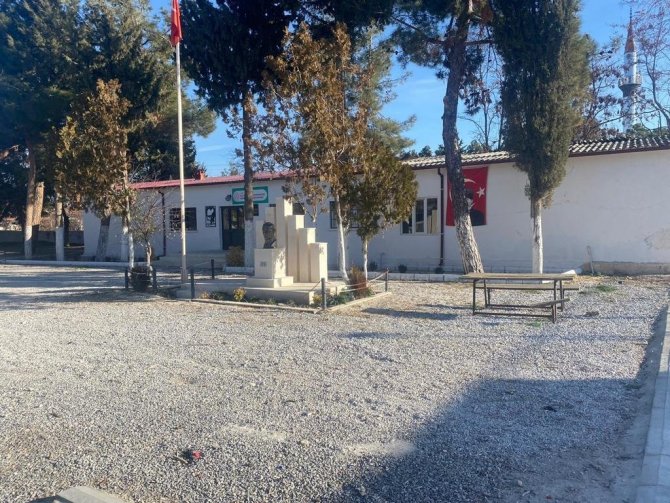 Köy Yaşam Merkezleri Öğrenci Ve Köylülerin Eğitime Ulaşımını Kolaylaştırdı