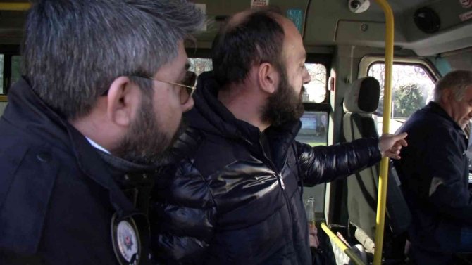 Sivil Polis Ekiplerinden Yolcu Kılığında Minibüs Denetimi