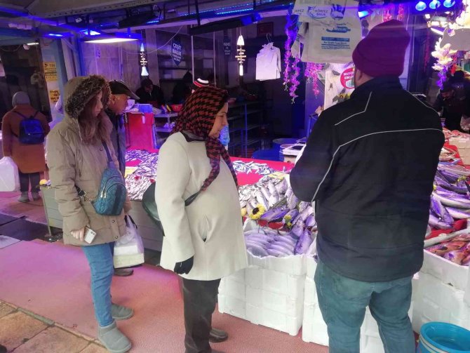 Ucuzlayan Hamsinin Fiyatı Tekrar Yükseldi