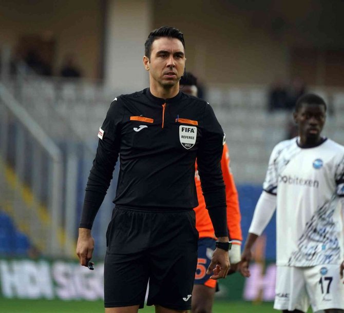 Spor Toto Süper Lig: Başakşehir: 0 - Adana Demirspor: 0 (Maç Devam Ediyor)