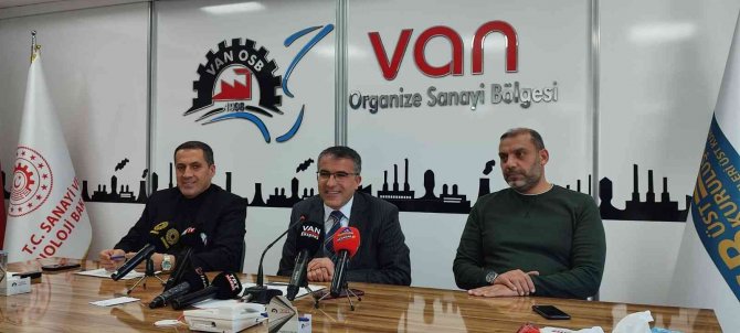 Başkan Aslan Gazetecileri Ağırladı