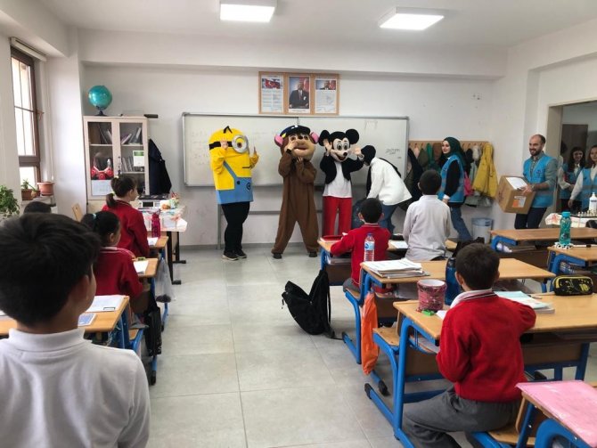 Bursa Çanakkale Arası İyilik Yolculuğu