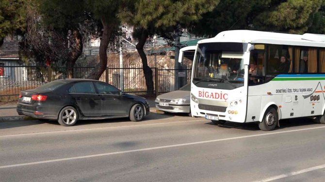 Balıkesir’de Ulaşımda Yüzde 75’lik İndirim Öğrencinin Yüzünü Güldürdü
