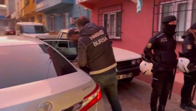 Uyuşturucu Baronlarına Ve Servetlerine Operasyon