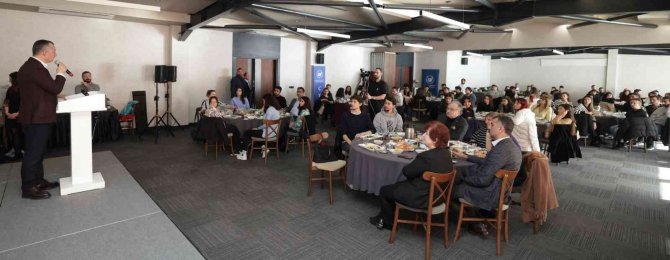Başkan Büyükakın’ın En Önemli Gündemi "Deprem"