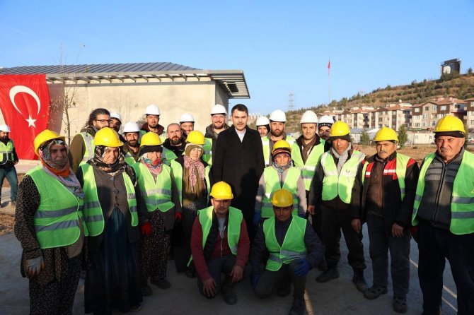 Bakan Kurum, Gölbaşı’nda İncelemelerde Bulundu