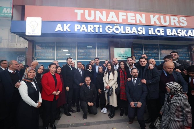 Bakan Kurum, Gölbaşı’nda İncelemelerde Bulundu