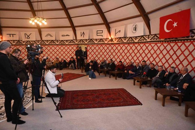 Başkan Aşgın Basın Mensuplarını Çorumlu Obası’nda Ağırladı