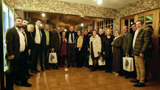 Didim Belediye Başkanı Atabay Gazetecileri Yemekte Ağırladı