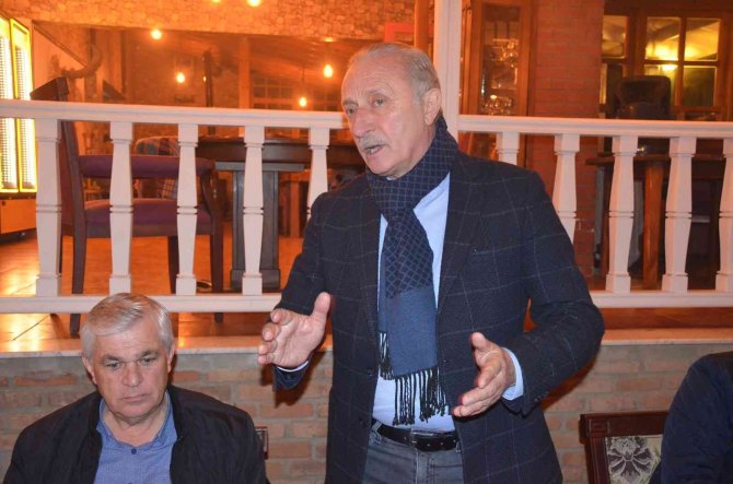 Didim Belediye Başkanı Atabay Gazetecileri Yemekte Ağırladı