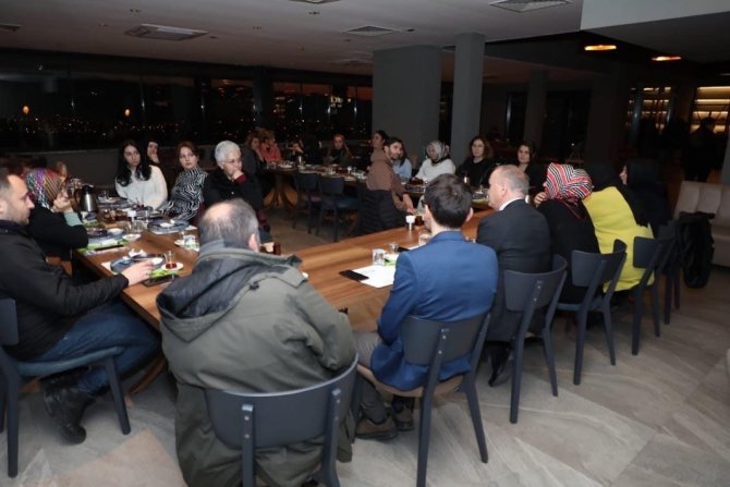 Başkan Özlü Vizyon Projeleri Anlattı